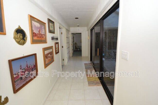 Building Photo - 31 Alviso Dr