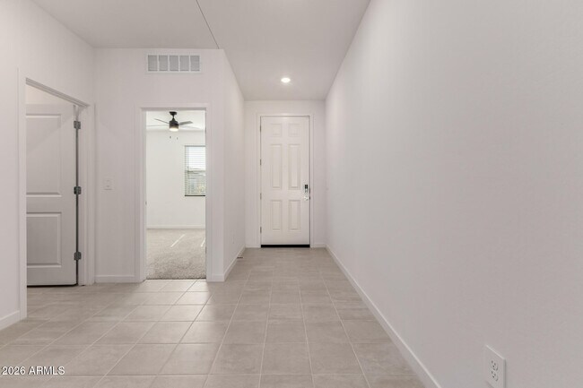 Building Photo - 37126 W Prado St