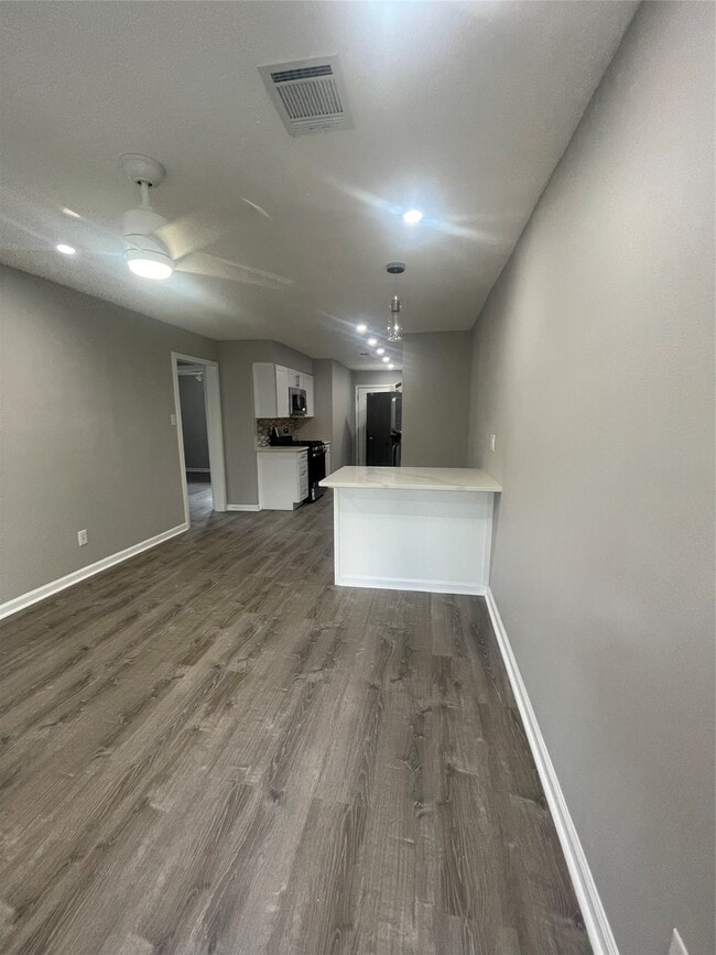 Building Photo - 4511 Alvin St