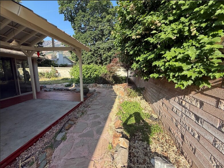 Building Photo - 2759 S 2445 E