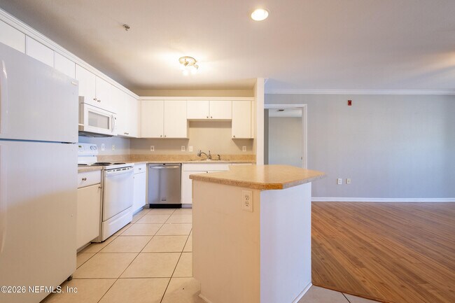 Building Photo - 3591 Kernan Blvd S
