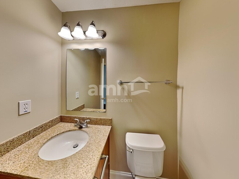 Building Photo - 942 Mill Run Dr