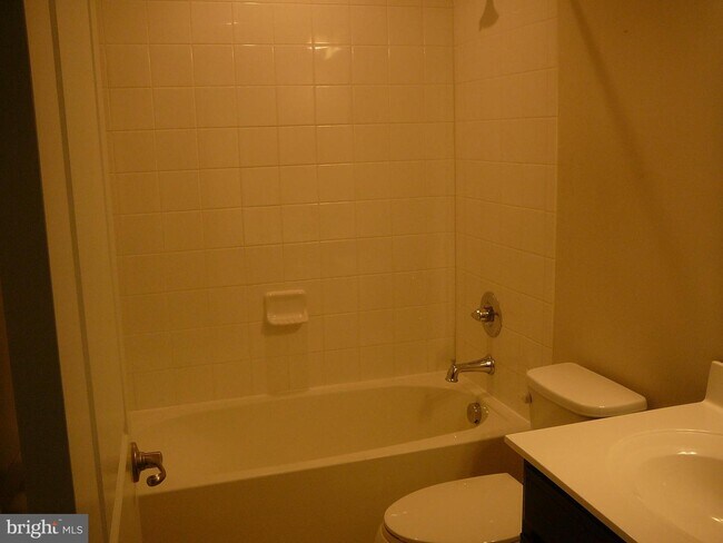 Building Photo - 2614 Wheatland Station Way