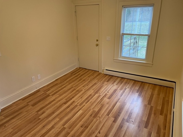 Livingroom - 31 Elm Hill Rd