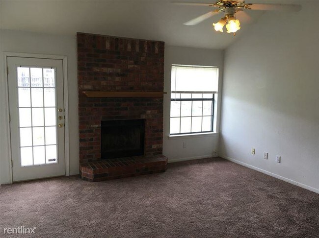 Building Photo - 3815 Sawtooth Drive