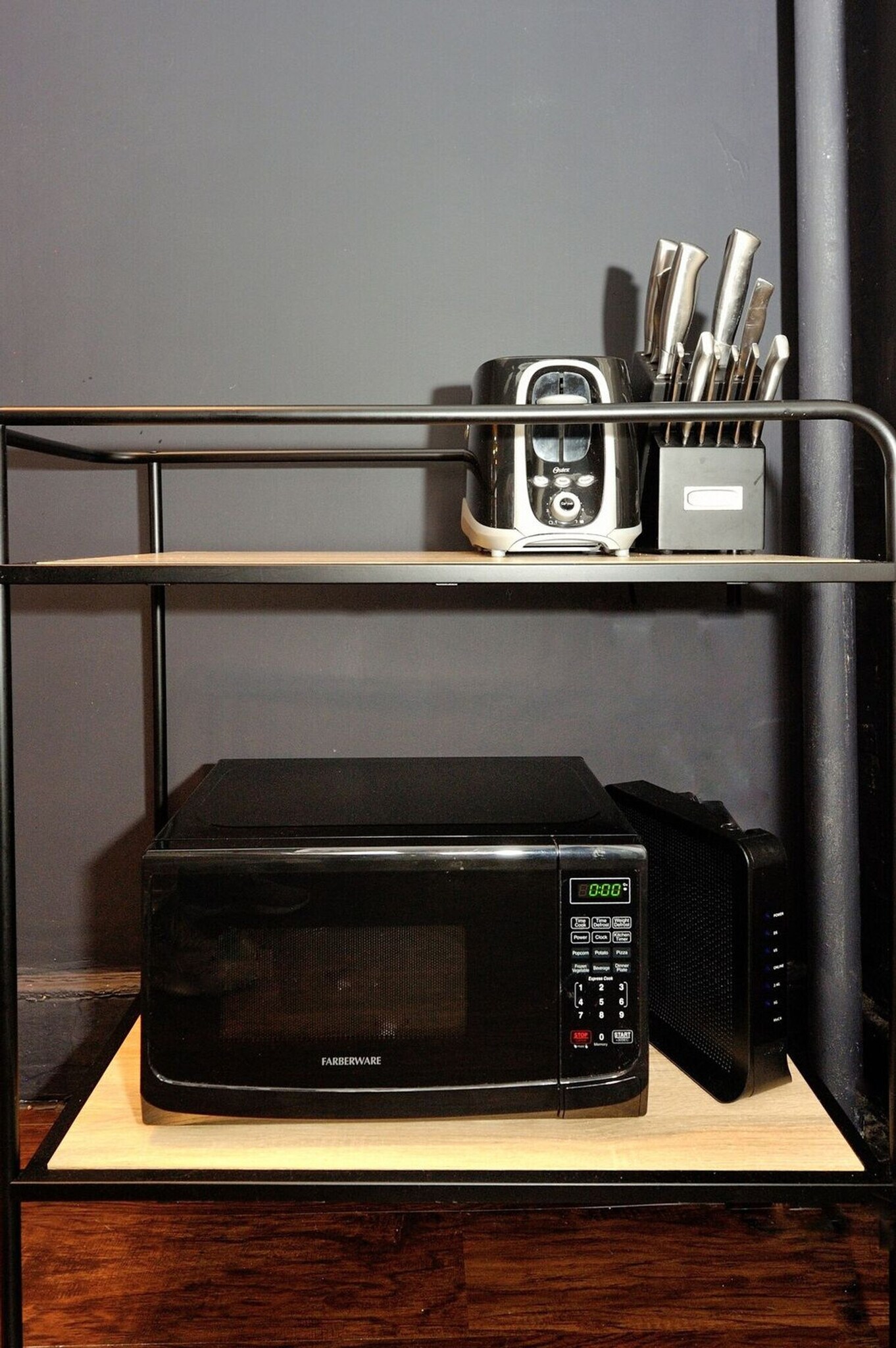 Building Photo - 1130 2nd Ave