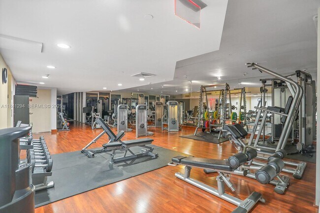 Building Photo - 19111 Collins Ave