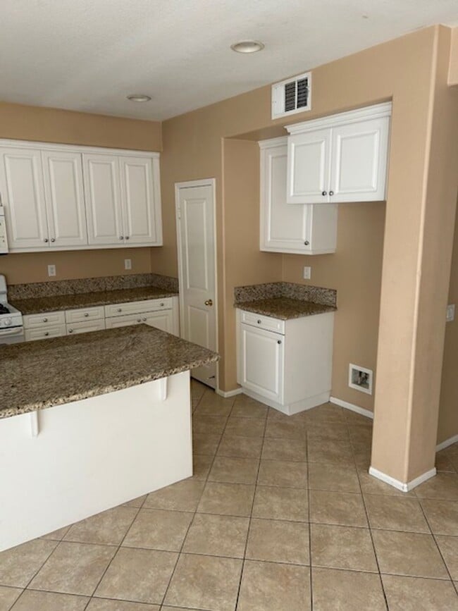 Building Photo - worthington