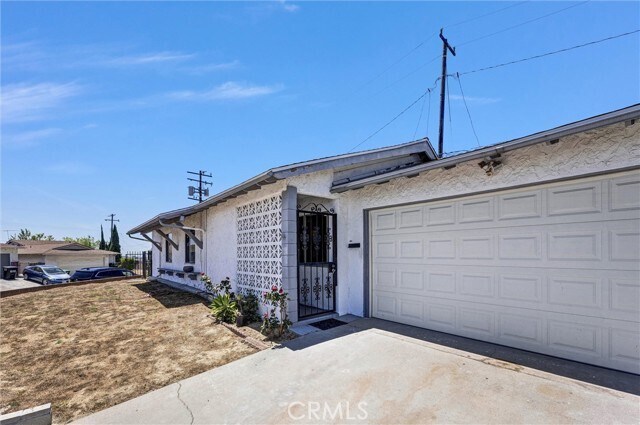 Building Photo - 935 Eroica Dr