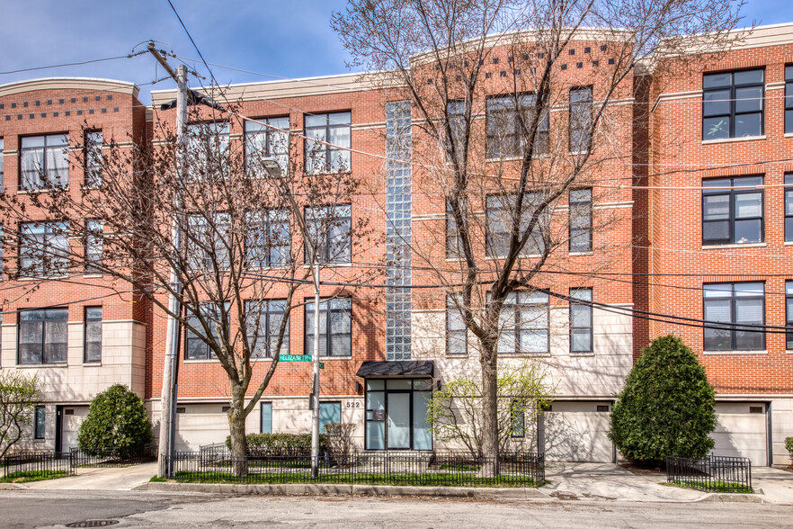 Primary Photo - 522 N Elizabeth St