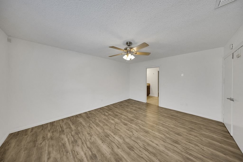 Building Photo - 7750 Perlite Ct