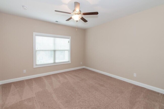 Building Photo - 4505 Summersweet Dr