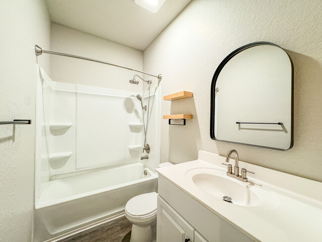 Building Photo - 13019 Heathers Elm