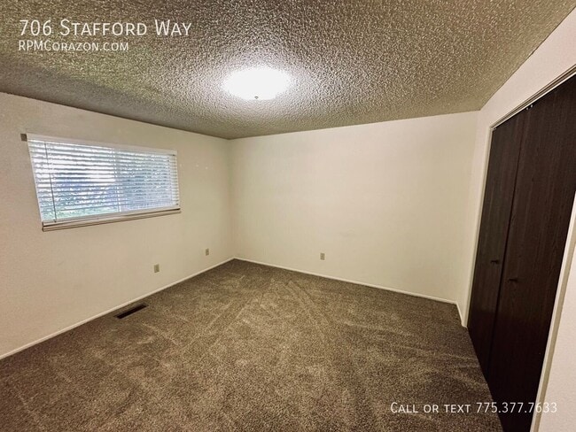 Building Photo - 706 Stafford Way