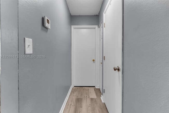 Building Photo - 608 SW 76th Terrace