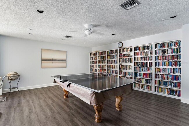 Building Photo - 6287 Bahia Del Mar Cir N