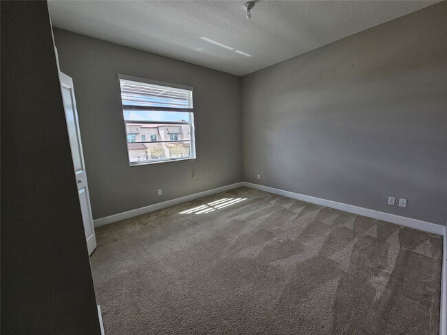 Building Photo - 9108 Kingsmoor Wy