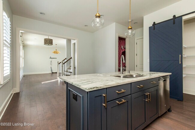 Building Photo - 9409 Civic Way