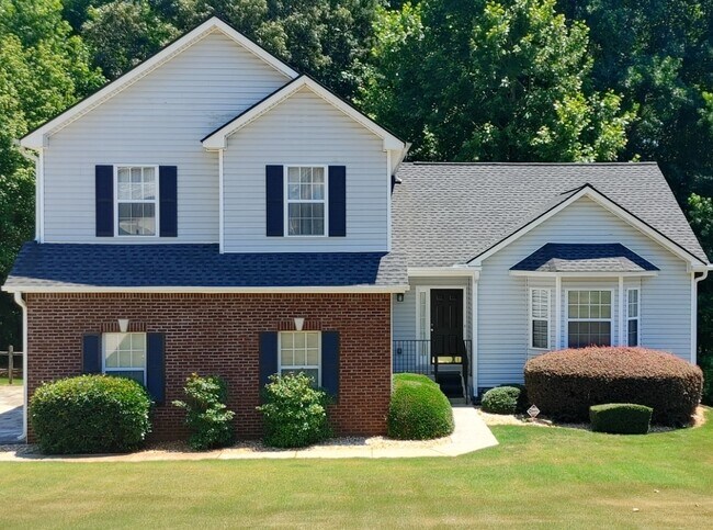 Front of house - 1025 Winding Brook Way