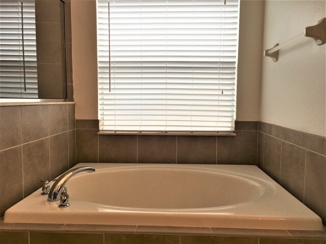 Building Photo - 12520 Belcroft Dr