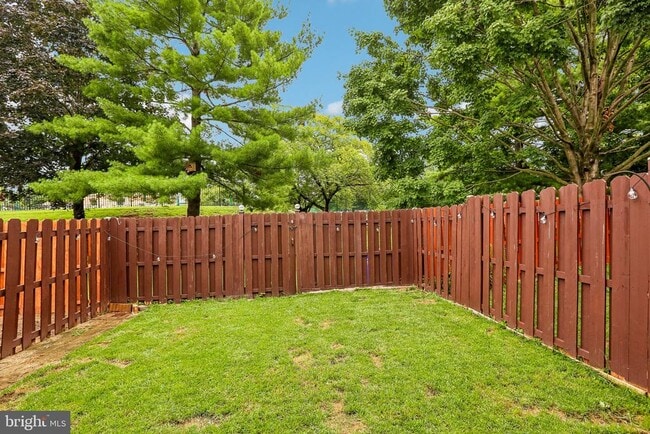 Building Photo - 6914 Alex Ct