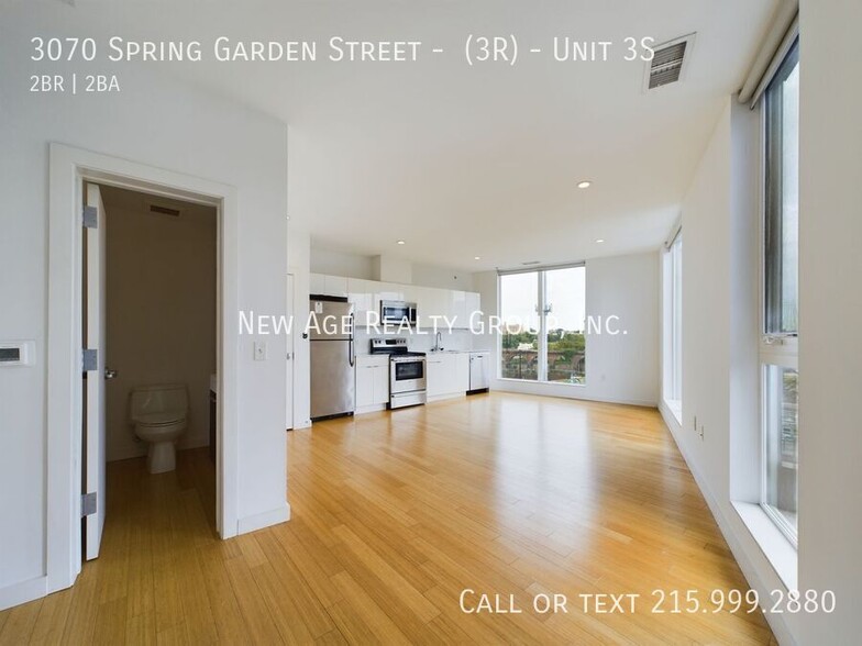 Building Photo - 3070 Spring Garden St