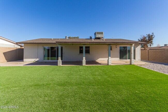 Building Photo - 4302 N 80th Ln