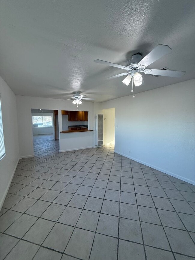 Building Photo - Available Soon! Fully Rehab!
