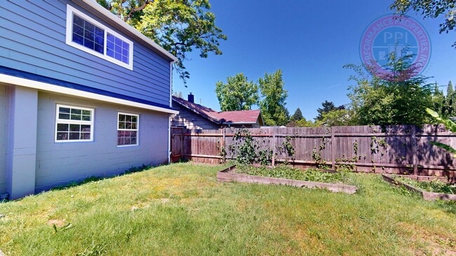 Building Photo - Portland's Sought After University Park!!!  Luxury Classic Ranch Style Home, Completely Renovated...