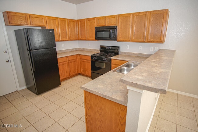 Building Photo - 7160 Mesquite Tree Ln