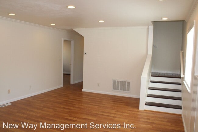 Building Photo - 5 br, 3 bath House - 209 Rossi Avenue, Unit A