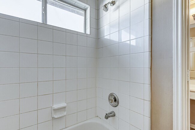 Building Photo - Discover the epitome of suburban living in...