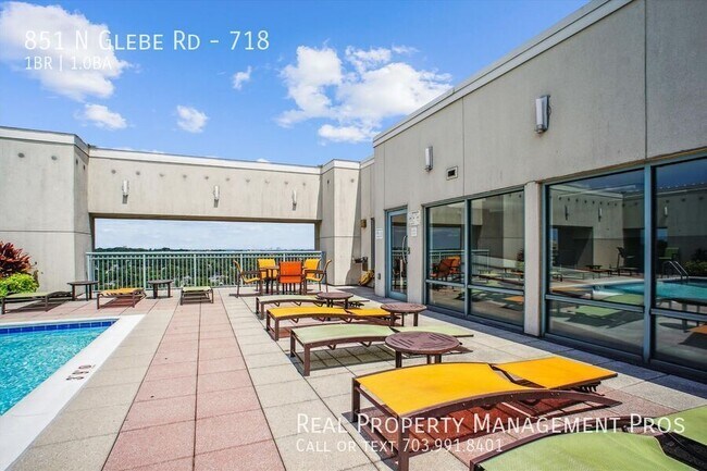 Building Photo - 851 N Glebe Rd