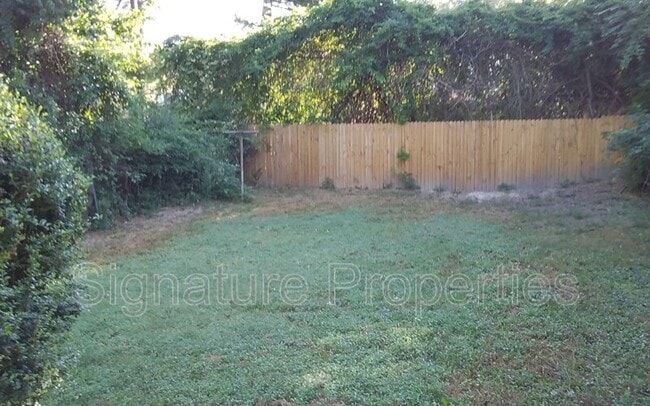 Building Photo - 5421 Blue Ridge Ave