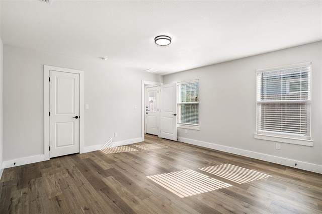 Building Photo - 226 W Bond St