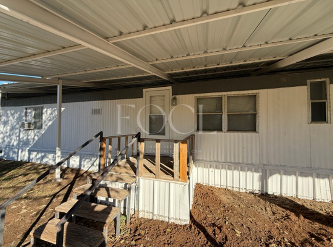 Building Photo - 3 bed 2 bath Roosevelt ISD