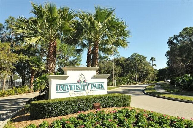 Building Photo - AVAILABLE JULY 1ST! Water & Golf Views in University Park Country Club with Pool and Spa!  3bed |...