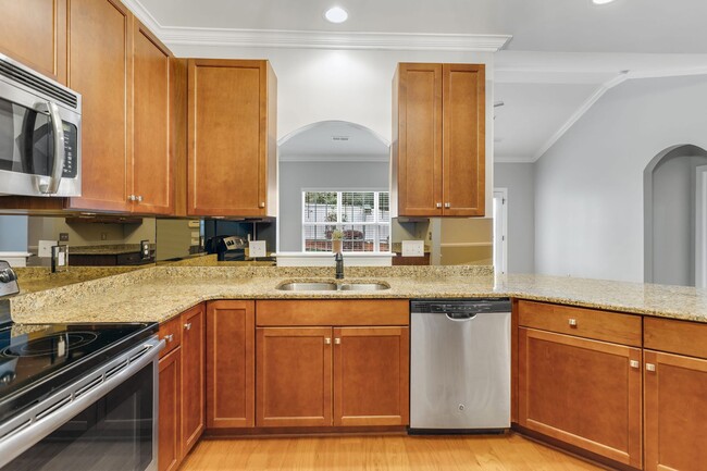 Building Photo - 1692 Preston Woods Dr