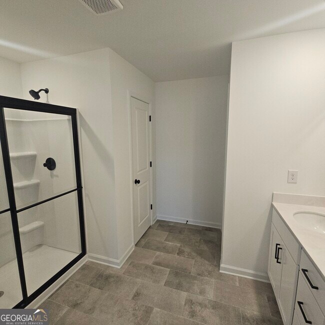 Building Photo - 24 Nickel Dr