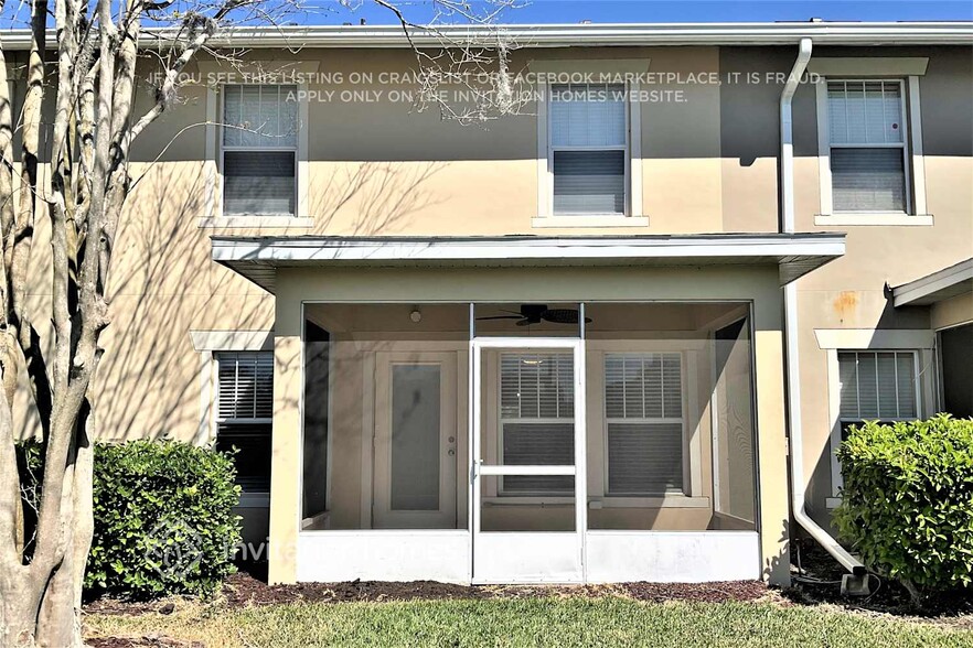 Building Photo - 9815 Tivoli Villa Dr