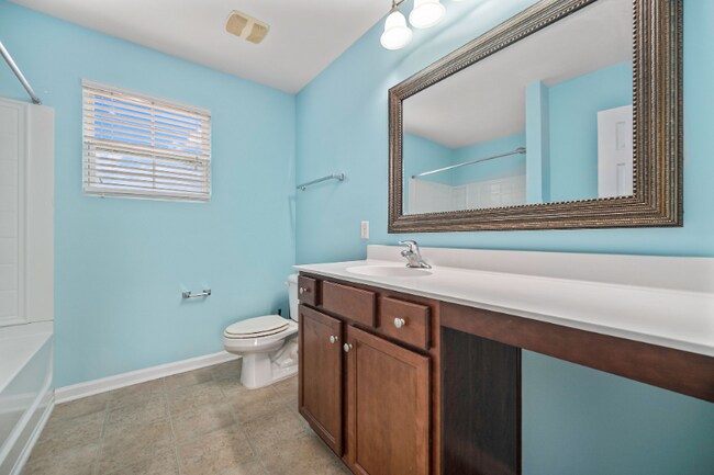 Building Photo - 3145 Gallberry St