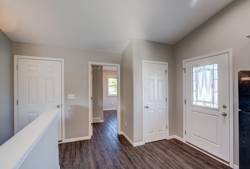 Entry from garage and front door - 846 Thompson Drive
