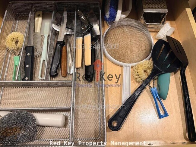 Building Photo - 739 Elk Meadow Loop