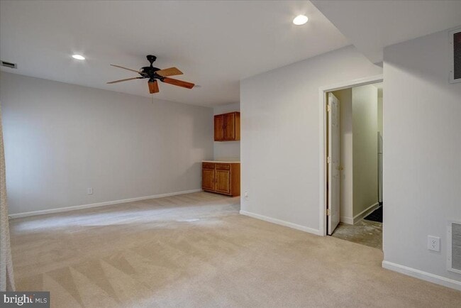 Building Photo - 12307 Sleepy Lake Ct