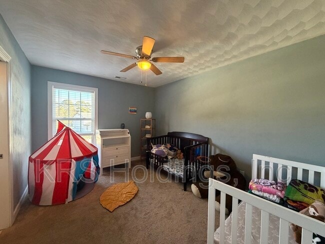 Building Photo - 516 Bells Hollow Ct