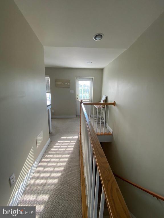 Building Photo - 1444 S Charles St