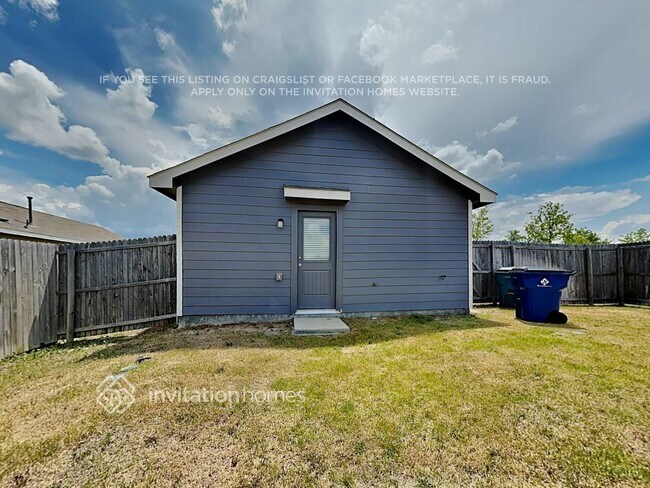 Building Photo - 2925 Greenhorn Ave