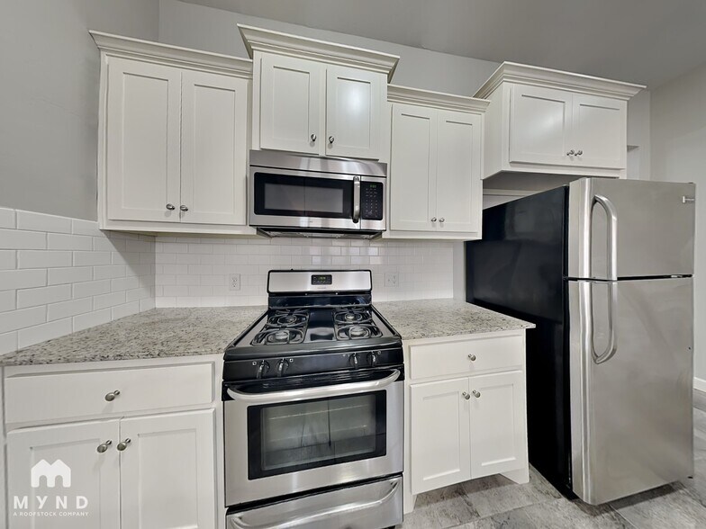 Building Photo - 18109 Manera Wy