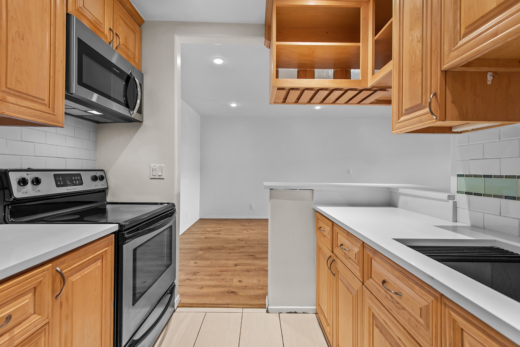 Building Photo - 7742 Redlands St