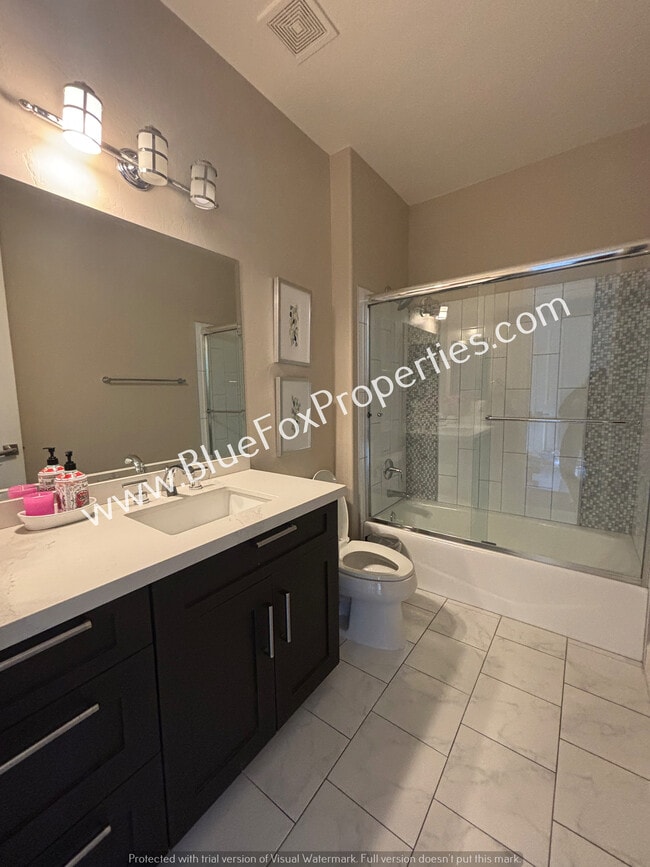 Building Photo - 6340 N Pinnacle Ridge Dr